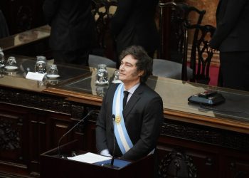 Radiografía política en Mendoza: desciende la imagen de Milei, repunta Cornejo y el Justicialismo busca reorganizarse