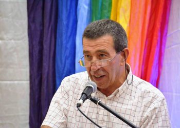 El escritor Miguel Pérez Mateos presentará un monólogo inédito en la biblioteca Peñasco