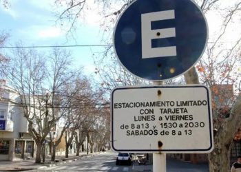 Cambios en el estacionamiento controlado en San Rafael: ahora se podrán pagar «horas» a través de una aplicación