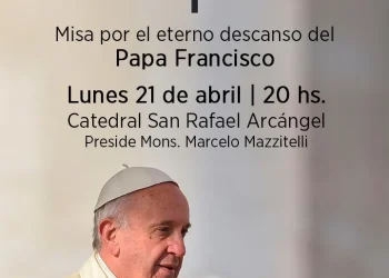 Misa en la catedral por el eterno descanso del Papa Francisco