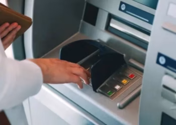 Cajeros automáticos: cuánto dinero se podrá retirar por día desde abril y qué requisitos hay que tener en cuenta