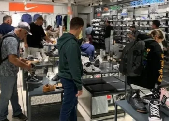 Cómo conviene pagar las compras en Chile con el fin del cepo del dólar