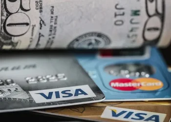 ¿Adiós a las compras en el exterior?: el Gobierno suma una nueva restricción