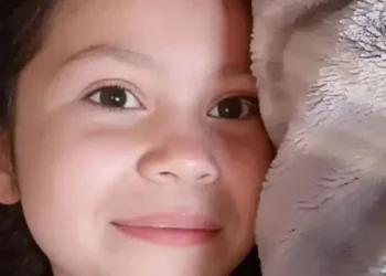 «Perdón por tan poco»: el desgarrador homenaje de los padres de Kim Gómez en el club donde fue feliz