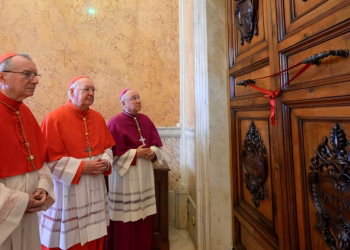 Así era la habitación en la que murió el papa Francisco