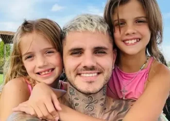 Primer paso para Mauro Icardi: se reencuentra con sus hijas en un entorno judicial