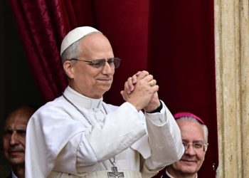 El papa León XIV llamó a los «grandes hombres del mundo» a detener la guerra