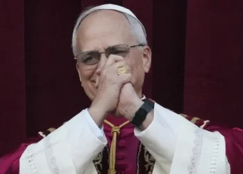 El nuevo papa lideró la Orden de San Agustín, dedicada a los pobres y al servicio