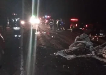 Accidente fatal en la ruta 11: murió un hombre luego de un choque frontal entre un auto y una camioneta