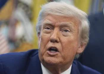 La Corte Suprema de EE.UU. permite revocar el estatus legal que protegía a inmigrantes