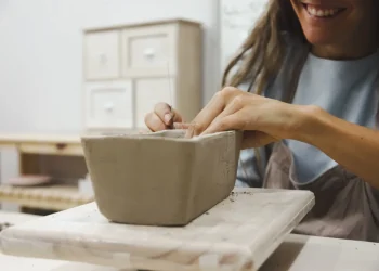Un motociclista murió al chocar con un taxi en Las Heras