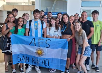 Buscan familias anfitrionas para recibir a estudiantes de Italia y Alemania