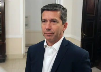 El oficialismo calificó de “circo político” el pedido para investigar la compra de alimentos para presos