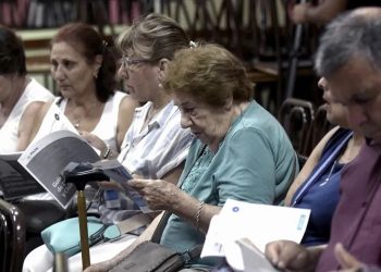 Sin quórum para el aumento a los jubilados: tensión entre la recomposición de los haberes y la sostenibilidad del sistema