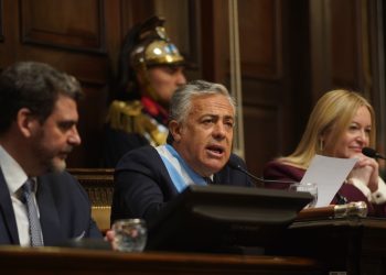 Cornejo anunció que “en el trimestre mayo-julio los mendocinos verán una reducción del 4% en sus tarifas eléctricas”