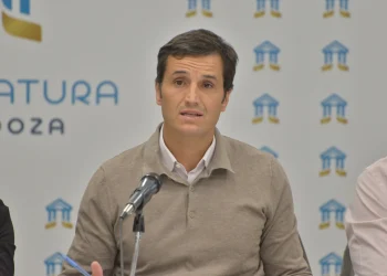 Quién es el funcionario del Gobierno mendocino que tendrá doble cargo