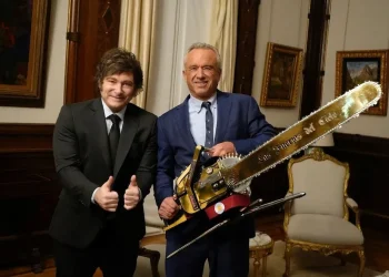 La fuerte crítica del Gobierno de Mendoza a la “OMS paralela” que proponen Javier Milei y Donald Trump