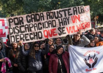 Discapacidad: profesionales, prestadores y centros de día realizan un paro total por el “abandono” del gobierno nacional