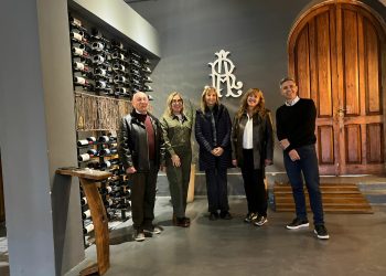ProMendoza impulsa la exportación de vinos: encuentro con bodegueros y preparativos para un destacado evento internacional