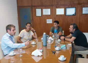 La Cámara de Comercio toma la posta nacional e impulsa que el Gobierno elimine el doble cobro de SADAIC y AADI CAPIF a comerciantes