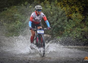 Ciclistas locales compitieron en la 29ª edición del Desafío Río Pinto