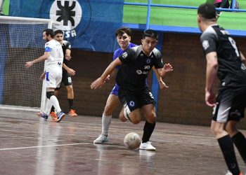 Jornada de futsal en el Polideportivo Nº2
