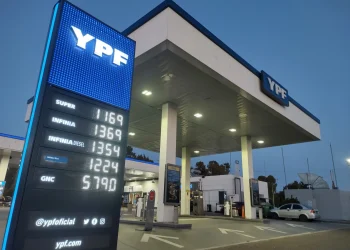 YPF bajó los precios: estos son los nuevos valores de los combustibles en Mendoza