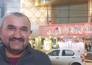 Ganó “el premio de la mala suerte” y le pagaron solo una parte: quería una casa y le alcanzó para un terreno