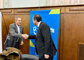 Integración regional: Omar Félix firmó acuerdos con el gobernador del Maule y alcaldes de esa región