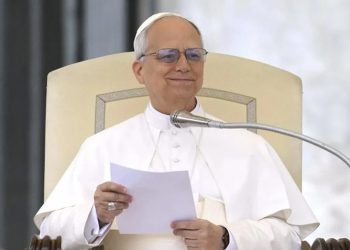 León XIV llamó a los nuevos sacerdotes a «ser creíbles» y «sanar una Iglesia herida»