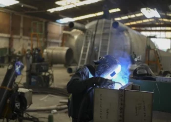 México evalúa medidas para proteger su industria ante nuevos aranceles de EE.UU al acero y aluminio