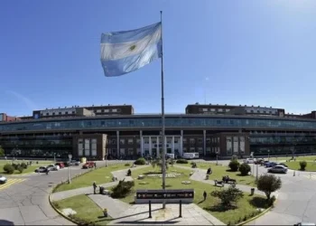 La dirección del Posadas les exigió a los residentes que «reviertan las medidas de fuerza»
