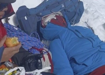 Murió una montañista japonesa al intentar escalar el nevado más alto de Perú