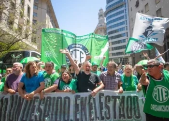 El Gobierno apelará la cautelar que suspendió la eliminación del Día del Empleado Público