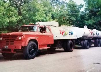 Motores de la memoria: el camión sanrafaelino “del vino” que emocionó a todos en las redes