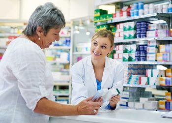 Mendoza enfrenta una escasez de farmacéuticos ante un mercado laboral cada vez más exigente