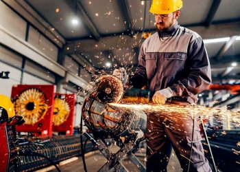 La industria metalmecánica complicada: desafíos del empleo y búsqueda de nuevos horizontes