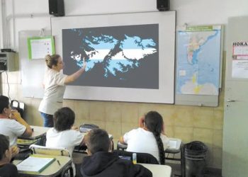 Malvinizar: proponen que a través de la DGE excombatientes de Malvinas brinden charlas en escuelas para mantener vivo el reclamo