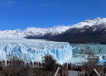 El gobierno modificará por decreto la Ley de Glaciares para ampliar las áreas de explotación