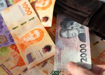 Cae el Índice de Incertidumbre Económica, pero emergen nuevas preocupaciones en Argentina
