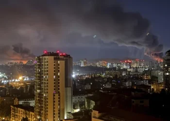 Rusia ataca Kiev en el mayor bombardeo de misiles y drones desde el inicio de la guerra en Ucrania