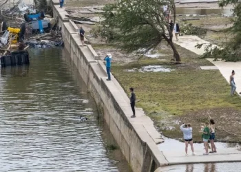Aumenta a 120 la cantidad de muertos por las inundaciones en Texas