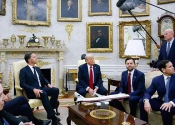 Trump amenazó a Putin con aranceles del 100% a Rusia si dentro de 50 días no logra un alto el fuego en Ucrania