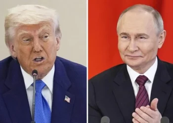 El Kremlin sigue sin comentar la amenaza de aranceles de Trump si no cesan los combates en Ucrania