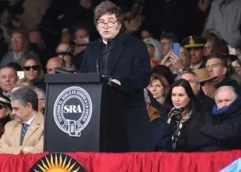 El Presidente anunció una baja «permanente» de las retenciones al campo