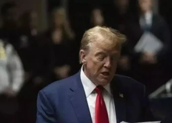 Trump volvió a negar su conexión con Epstein