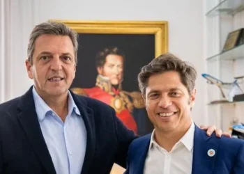Kicillof y Massa se reunieron con intendentes en la primera sección electoral