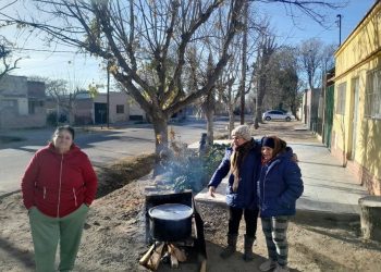 Ni el frío los detiene: comedores populares redoblan esfuerzos para asistir a los más necesitados en San Rafael
