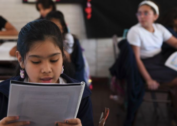 Mendoza continuará evaluando los aprendizajes de todos los estudiantes