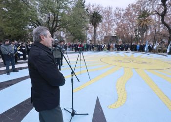 Encendido discurso de Omar Félix: «No existe soberanía cuando las decisiones sobre lo que se hace en nuestro país son tomadas desde afuera»